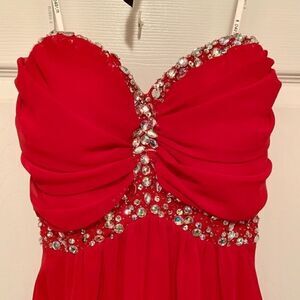 RED Chiffon Strapless Dress with 💎 Size 1/2